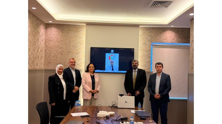 اجتماع لجنة الطب التلطيفي لوضع أسئلة الامتحان النهائي المعرفي لأول دفعة